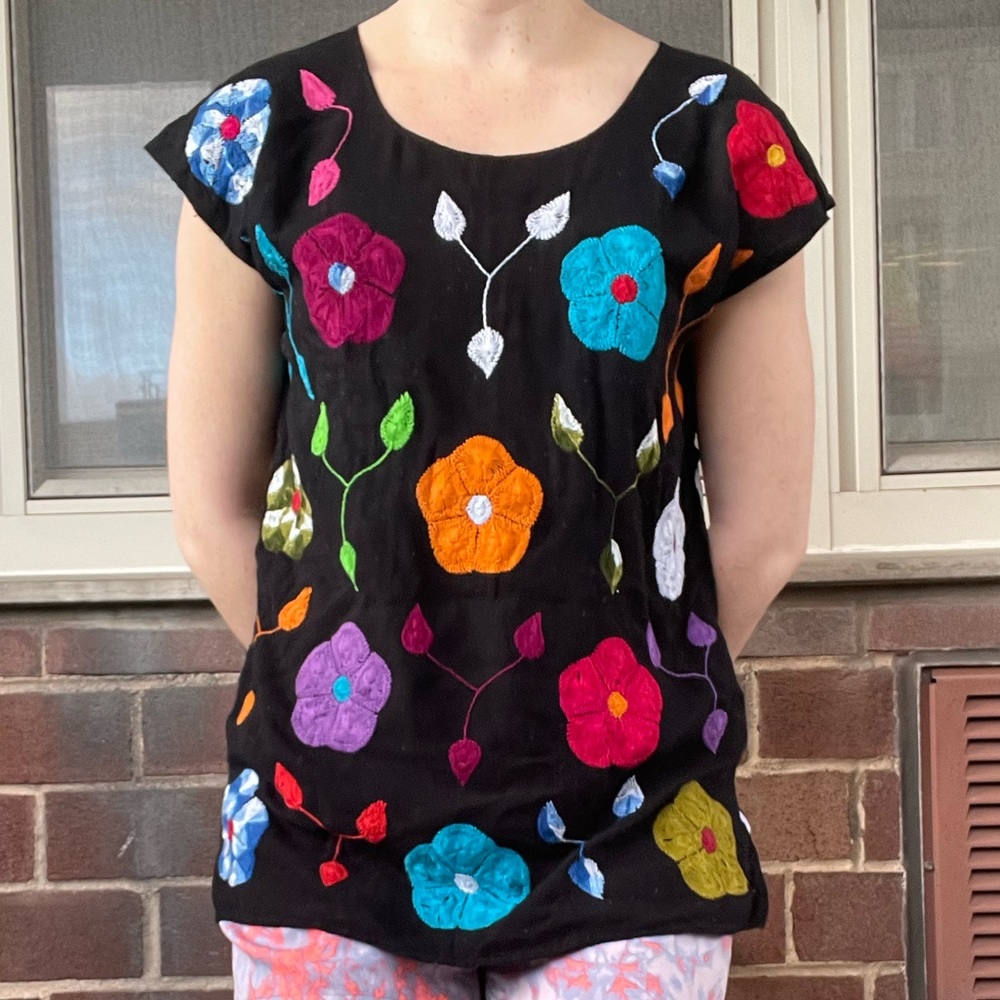 Floral embroidered Mexican blouse